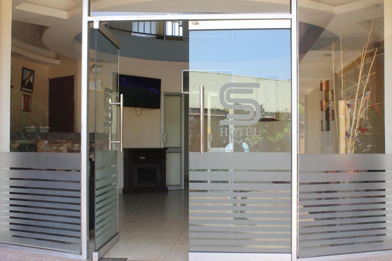 Ss Hotel Kampala Luaran gambar