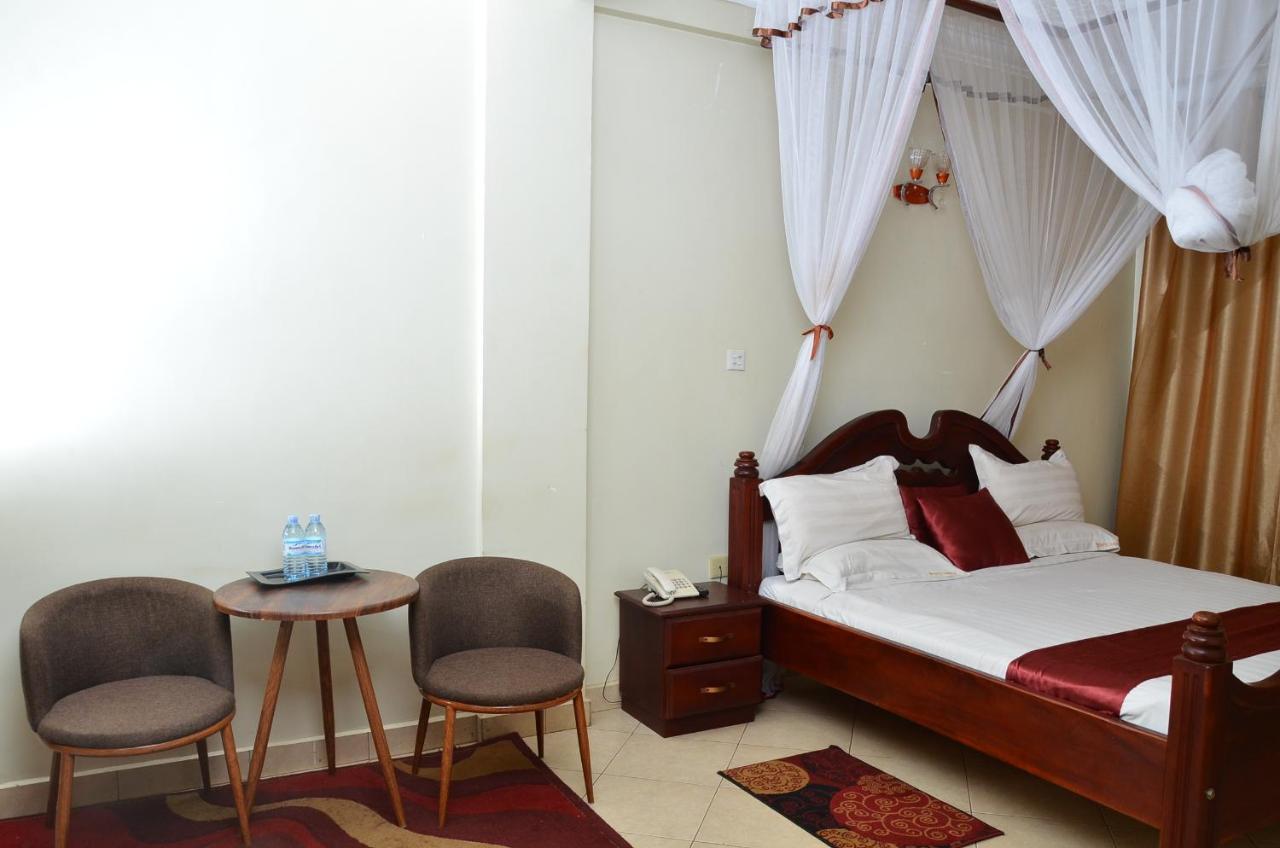 Ss Hotel Kampala Luaran gambar
