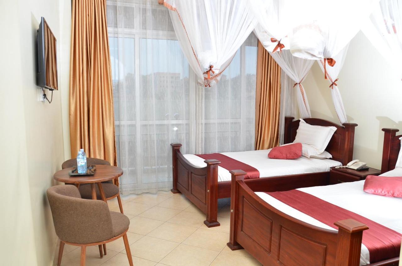 Ss Hotel Kampala Luaran gambar