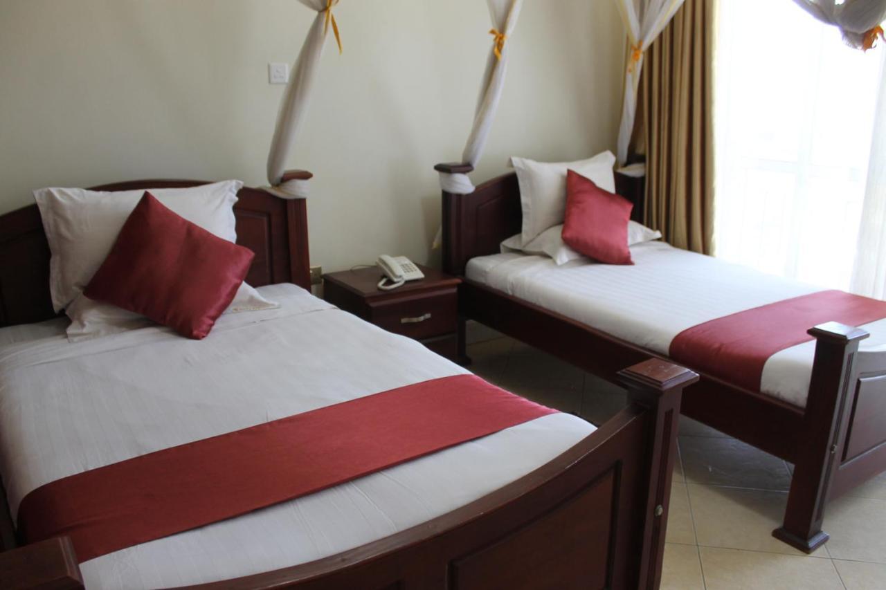 Ss Hotel Kampala Luaran gambar
