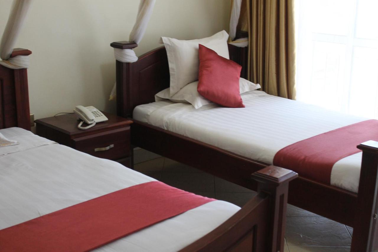Ss Hotel Kampala Luaran gambar