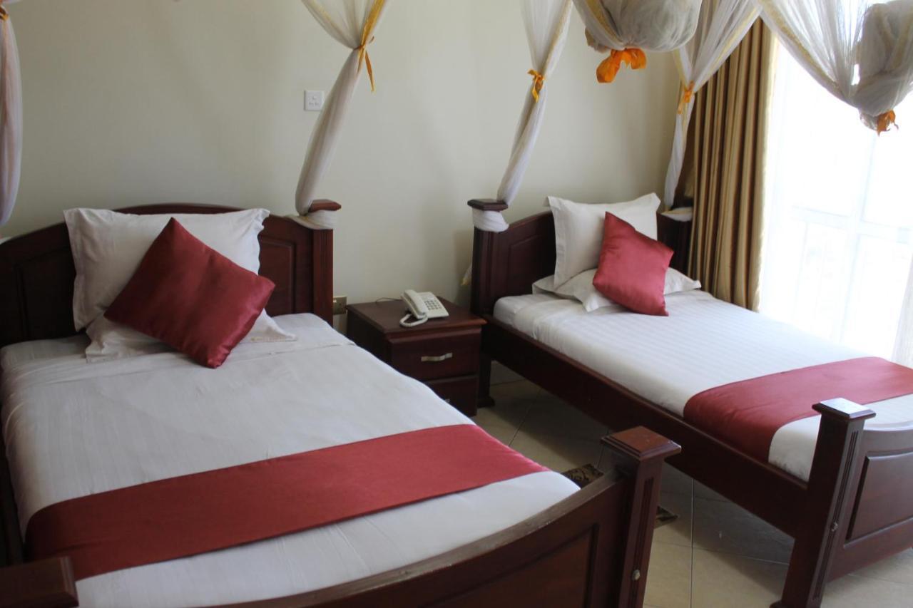Ss Hotel Kampala Luaran gambar
